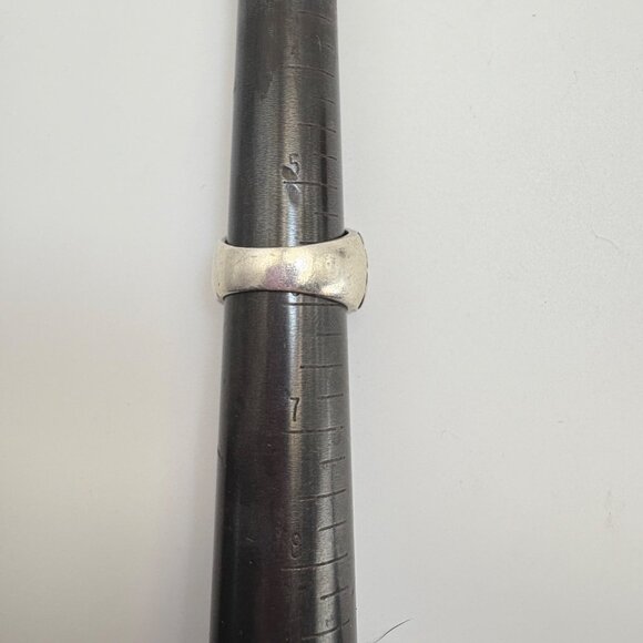 VTG Solid Sterling Silver 925 Scroll Design Tapered Band Ring Size 5.75 - Picture 15 of 15